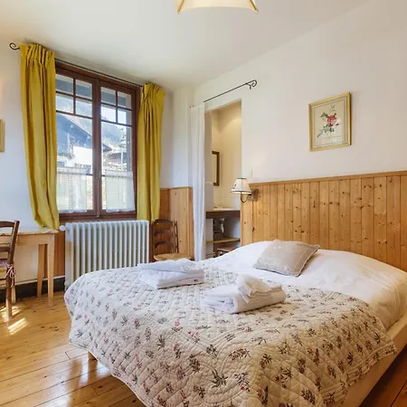Grand Des Moussoux 6br: Terrace, Garden, Views, Sleeps 10 - Happy 샤모니