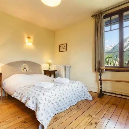 샬레 Grand Des Moussoux 6br: Terrace, Garden, Views, Sleeps 10 - Happy