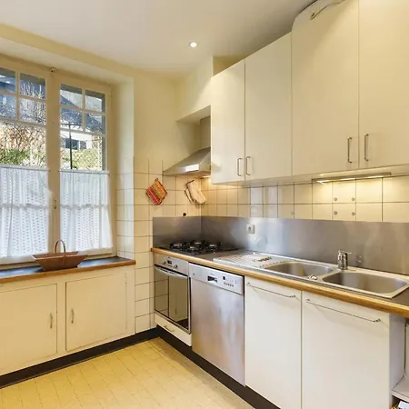 Grand Des Moussoux 6br: Terrace, Garden, Views, Sleeps 10 - Happy 샬레 *
