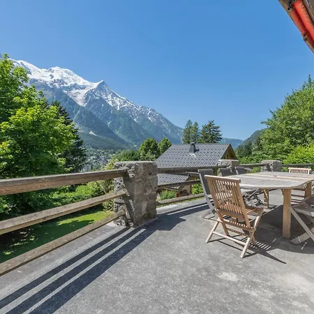 Grand Des Moussoux 6br: Terrace, Garden, Views, Sleeps 10 - Happy 샬레